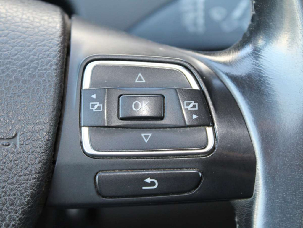 Volkswagen Transporter T5 2.0 TDI L2H1 Aut. Dubbele Cabine L2 14