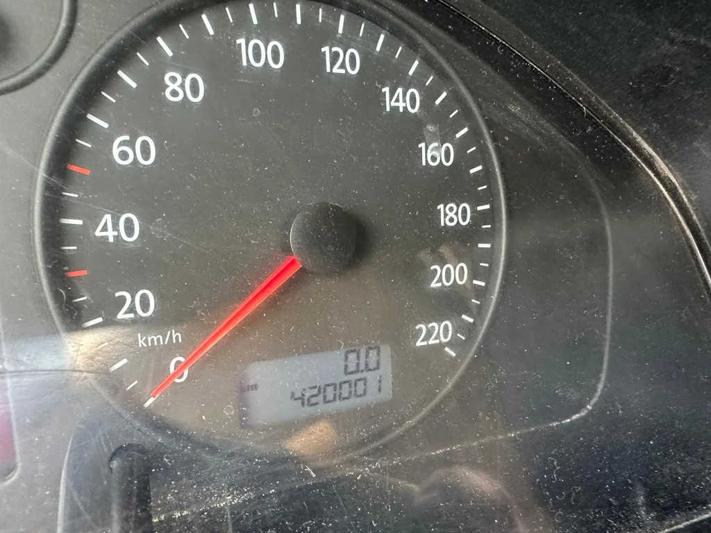 Volkswagen Transporter T5,LANG,DUB.CAB.2.5TDi,96kw/130pk,AIRCO 16