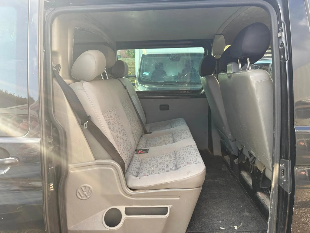 Volkswagen Transporter T5,LANG,DUB.CAB.2.5TDi,96kw/130pk,AIRCO 21