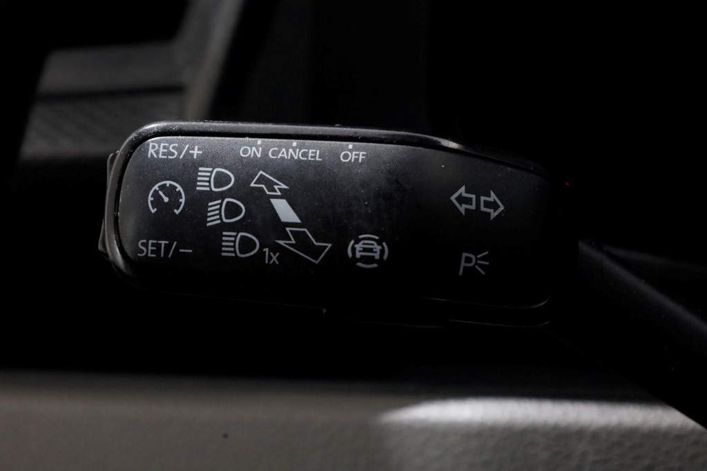 Volkswagen Transporter T6.1 2.0 TDI 110pk Lang D.C. Airco/Cruise 07-2020 16