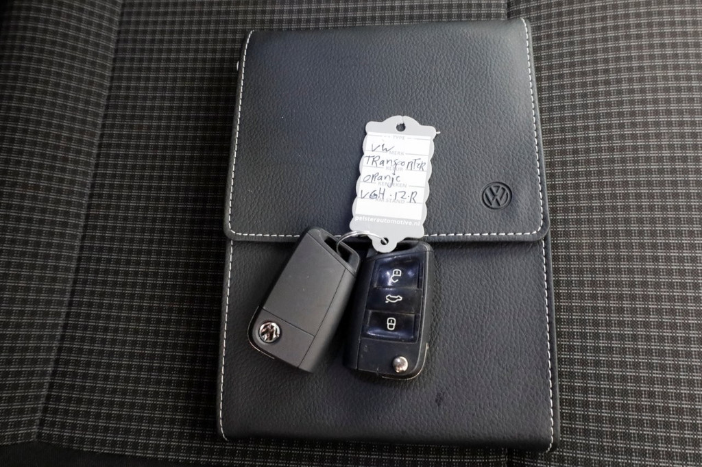 Volkswagen Transporter T6.1 2.0 TDI 110pk Lang D.C. Airco/Cruise 07-2020 8