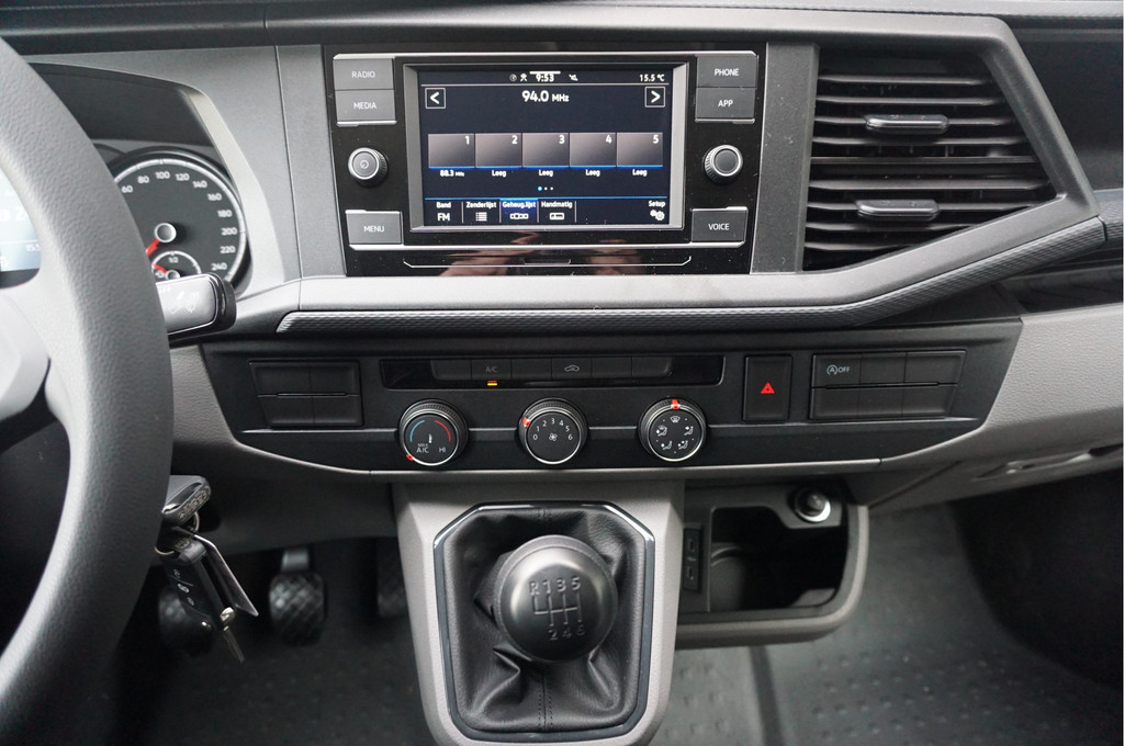 Volkswagen Transporter T6.1 2.0TDI 150PK BPM VRIJ!! App Connect, Cruise, Airco, Betimmering! NR. 731 11