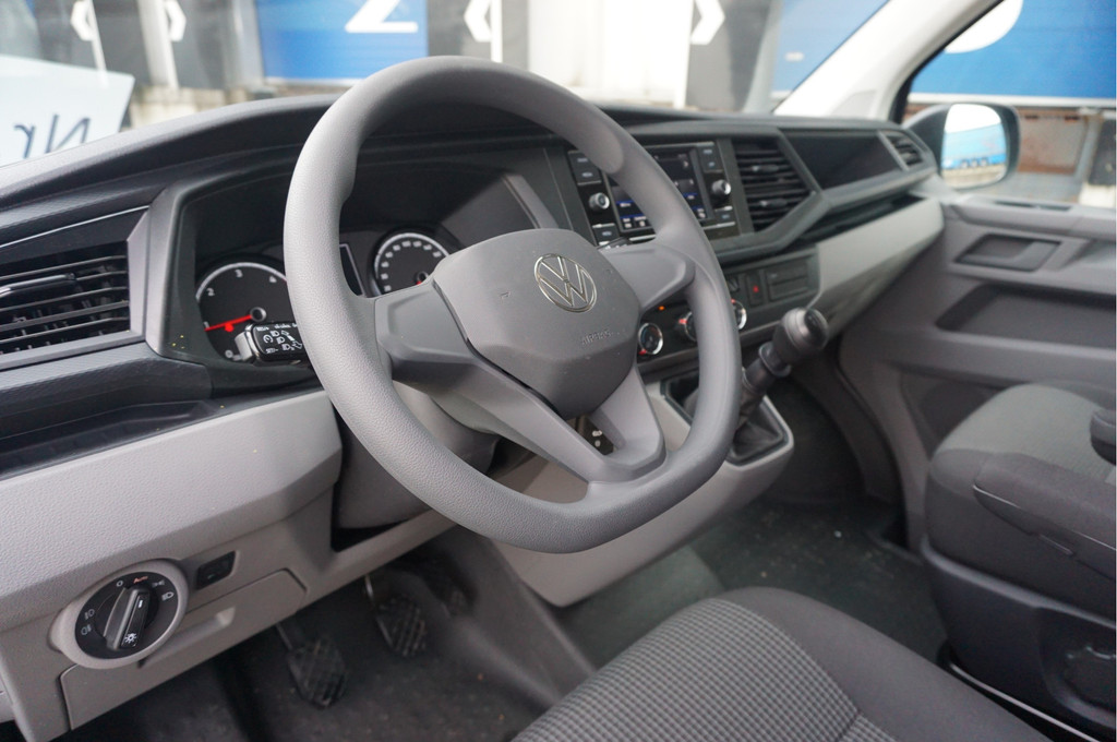 Volkswagen Transporter T6.1 2.0TDI 150PK BPM VRIJ!! App Connect, Cruise, Airco, Betimmering! NR. 731 9