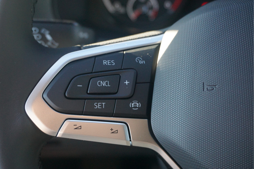 Volkswagen Transporter T6.1 2.0TDI 150PK BPM VRIJ!! App Connect, Cruise, Airco, LED!! NR. 128 14