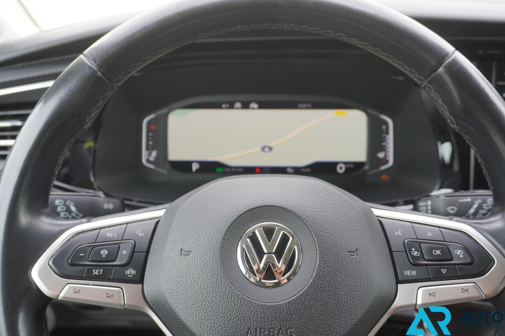 Volkswagen Transporter T6.1 2.0 TDI Bulli * Dubbele cabine * 14