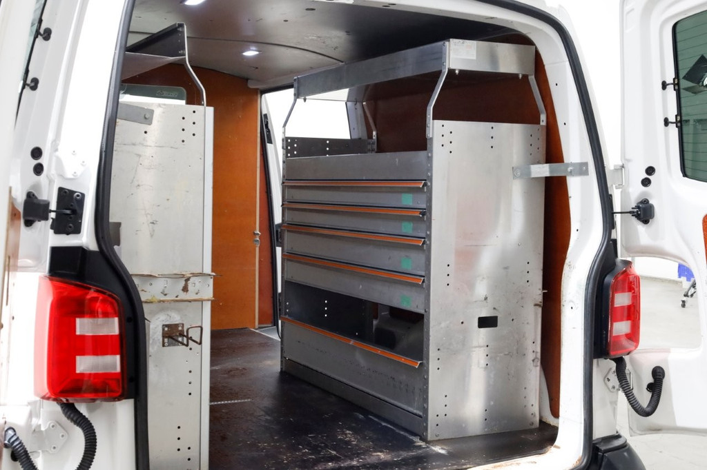 Volkswagen Transporter T6 2.0 TDI 102pk E6 Lang Trendline Airco/Navi/Inrichting 06-2017 11