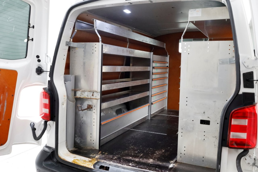 Volkswagen Transporter T6 2.0 TDI 102pk E6 Lang Trendline Airco/Navi/Inrichting 06-2017 12