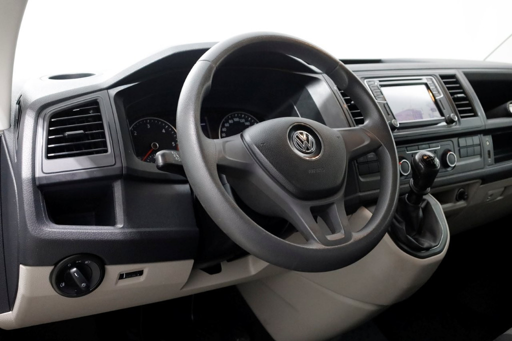 Volkswagen Transporter T6 2.0 TDI 102pk L2H2 Airco/Navi/Achterklep 07-2018 12