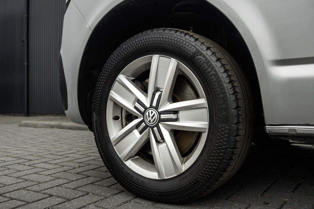 Volkswagen Transporter TDI L2H1 | Automaat | 199PK | CarPlay | Navi | LED | Cruise | Airco | PDC | Euro 6 11