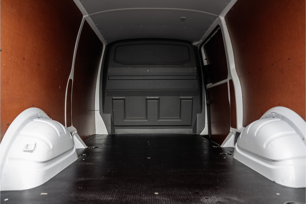 Volkswagen Transporter TDI | L2H1 | Automaat | CarPlay | Navigatie | Cruise | Airco | PDC | Euro 6 10