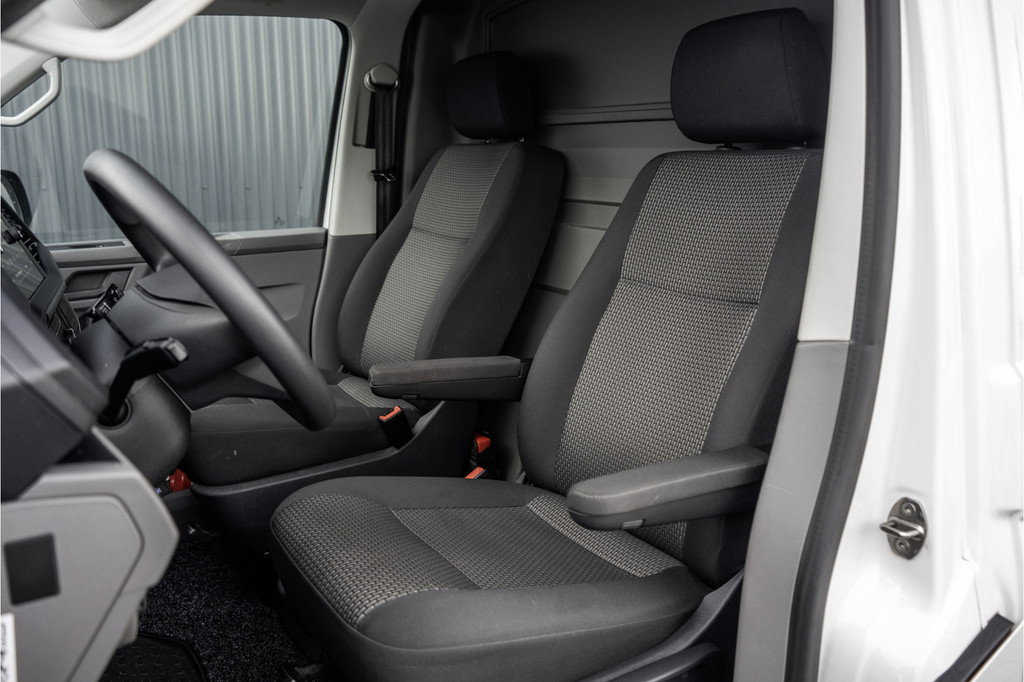 Volkswagen Transporter TDI | L2H1 | Automaat | CarPlay | Navigatie | Cruise | Airco | PDC | Euro 6 12