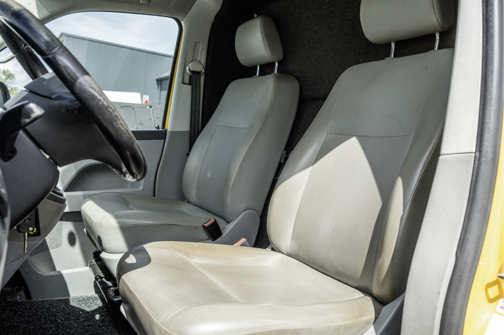 Volkswagen Transporter TDI | L2H1 | Cruise | PDC | MOTOR DEFECT 11