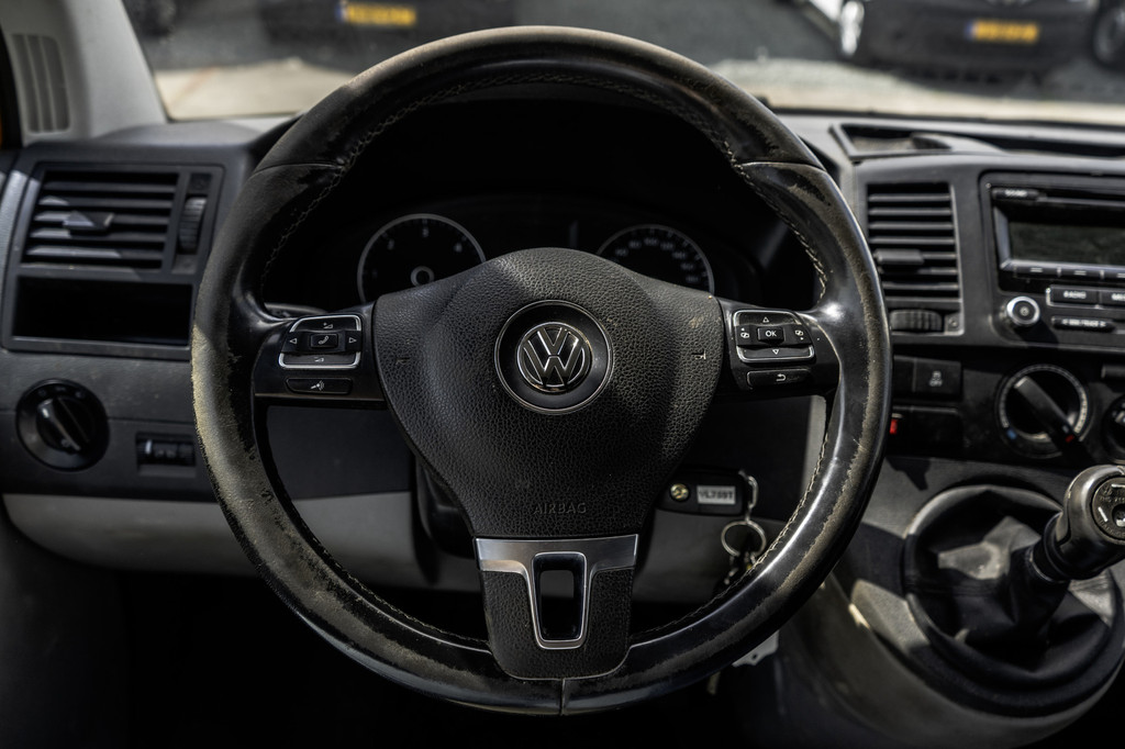 Volkswagen Transporter TDI | L2H1 | Cruise | PDC | MOTOR DEFECT 14