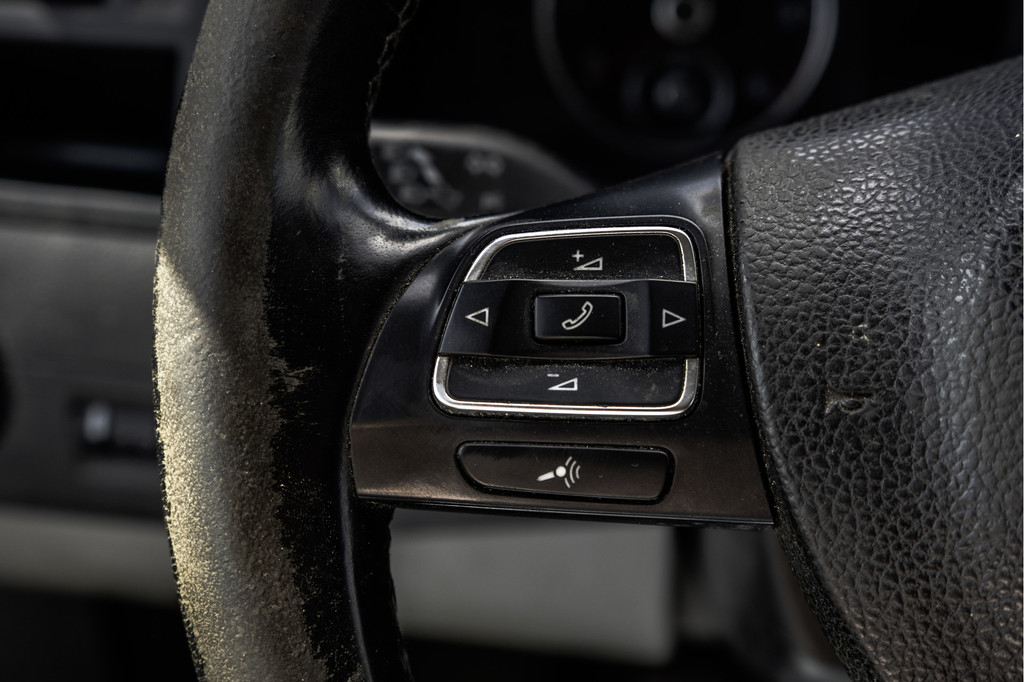 Volkswagen Transporter TDI | L2H1 | Cruise | PDC | MOTOR DEFECT 16