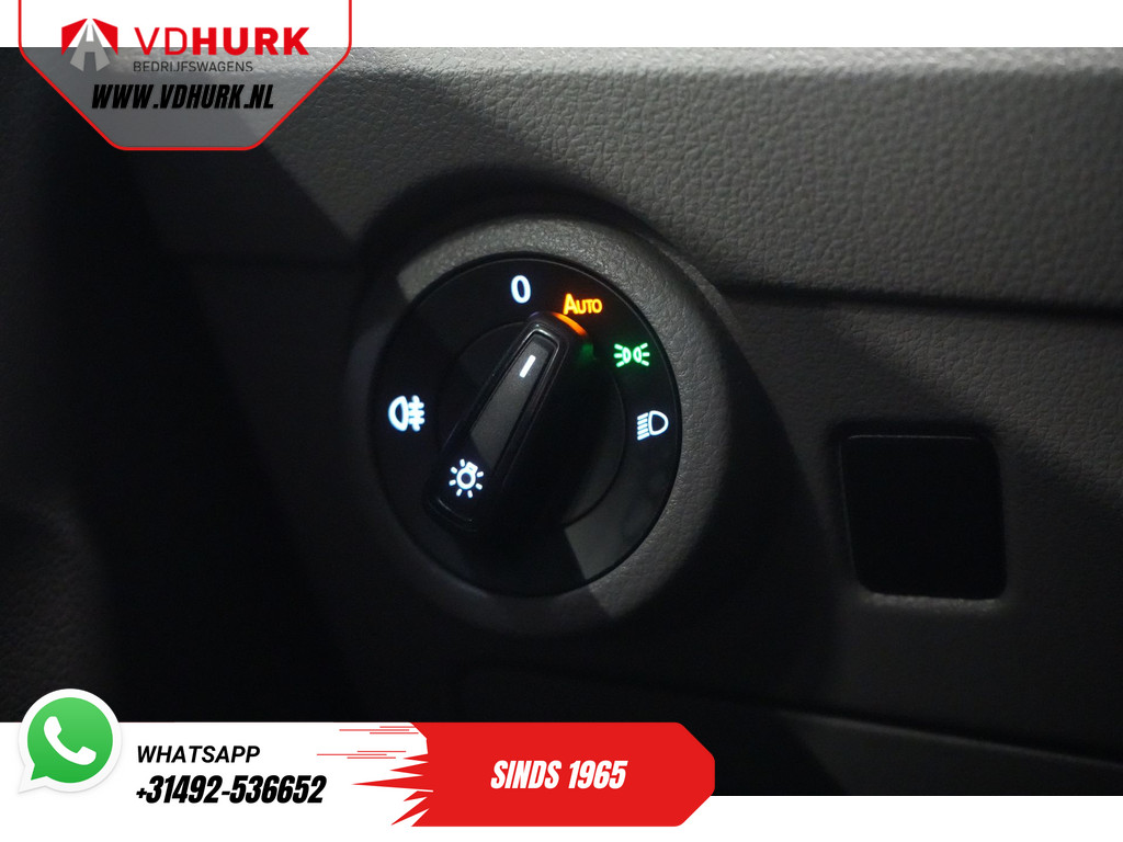 Volkswagen Transporter Volkswagen Transporter T6.1 2.0 TDI 150 pk DSG Aut. L2 2x Schuifdeur/ LED/ Stoelverw./ Standkachel/ Carplay/ 2.5t Trekverm. 16