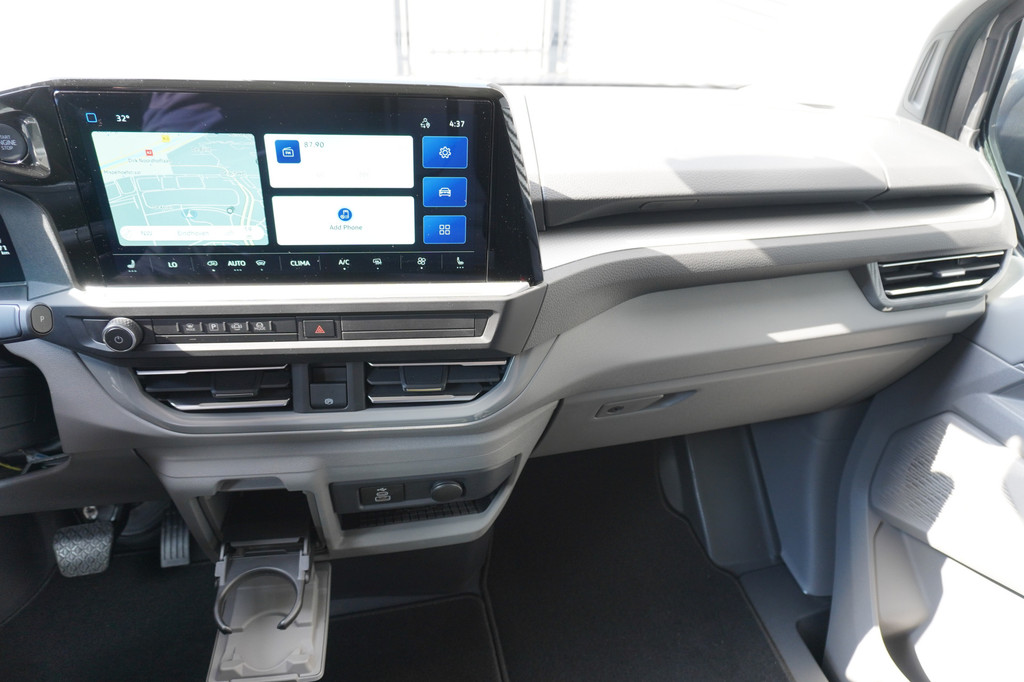 Volkswagen Transporter e-Transporter 286 pk e-Transporter Style 286 pk, Achterdeuren zonder ruit, Trekhaak, Climatronic, IQ Light 15