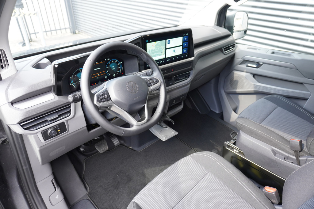 Volkswagen Transporter e-Transporter 286 pk e-Transporter Style 286 pk, Achterdeuren zonder ruit, Trekhaak, Climatronic, IQ Light 17