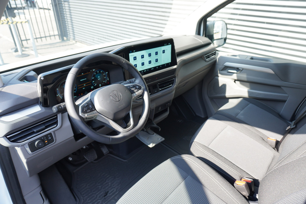 Volkswagen Transporter e-Transporter Life 218 pk, Achterdeuren zonder ruit, Trekhaak, Climatronic, Bijrijdersbank 17