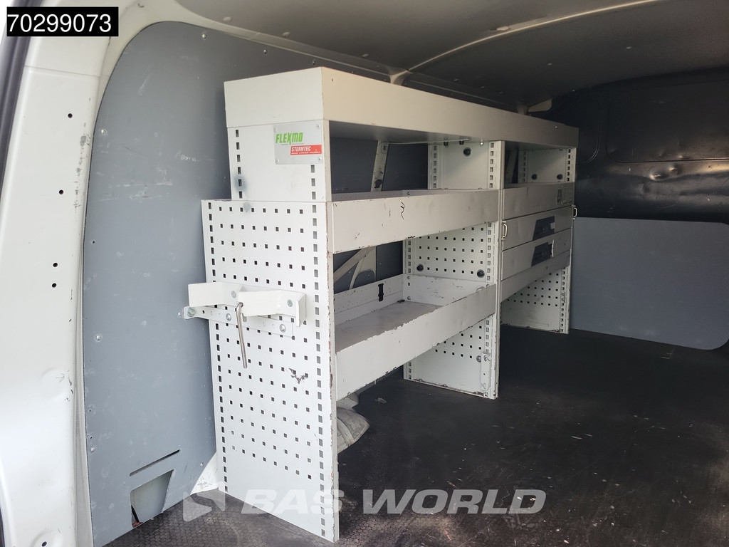 Volkswagen Transporter 102PK Trekhaak L1H1 Airco Werkplaatsinrichting Euro6 L1 Airco Trekhaak 10