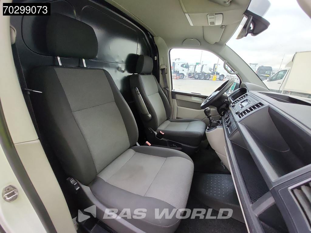 Volkswagen Transporter 102PK Trekhaak L1H1 Airco Werkplaatsinrichting Euro6 L1 Airco Trekhaak 15