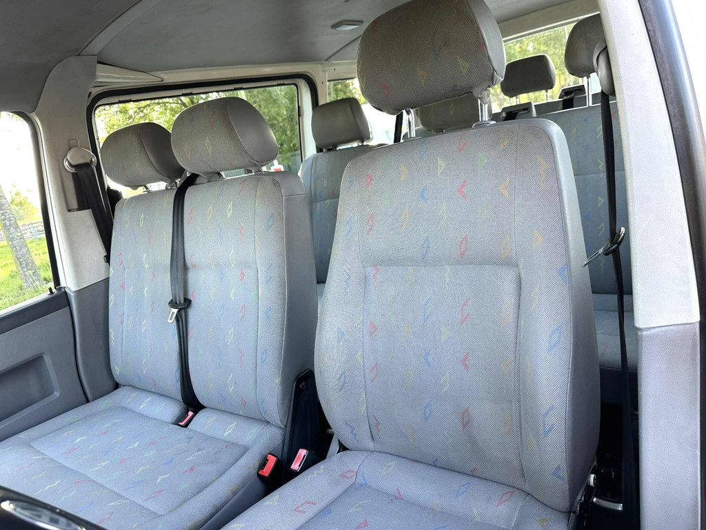 Volkswagen Transporter Kombi 1.9 TDI 300 9 Persoons 3 + 3 + 3 Youngtimer 13