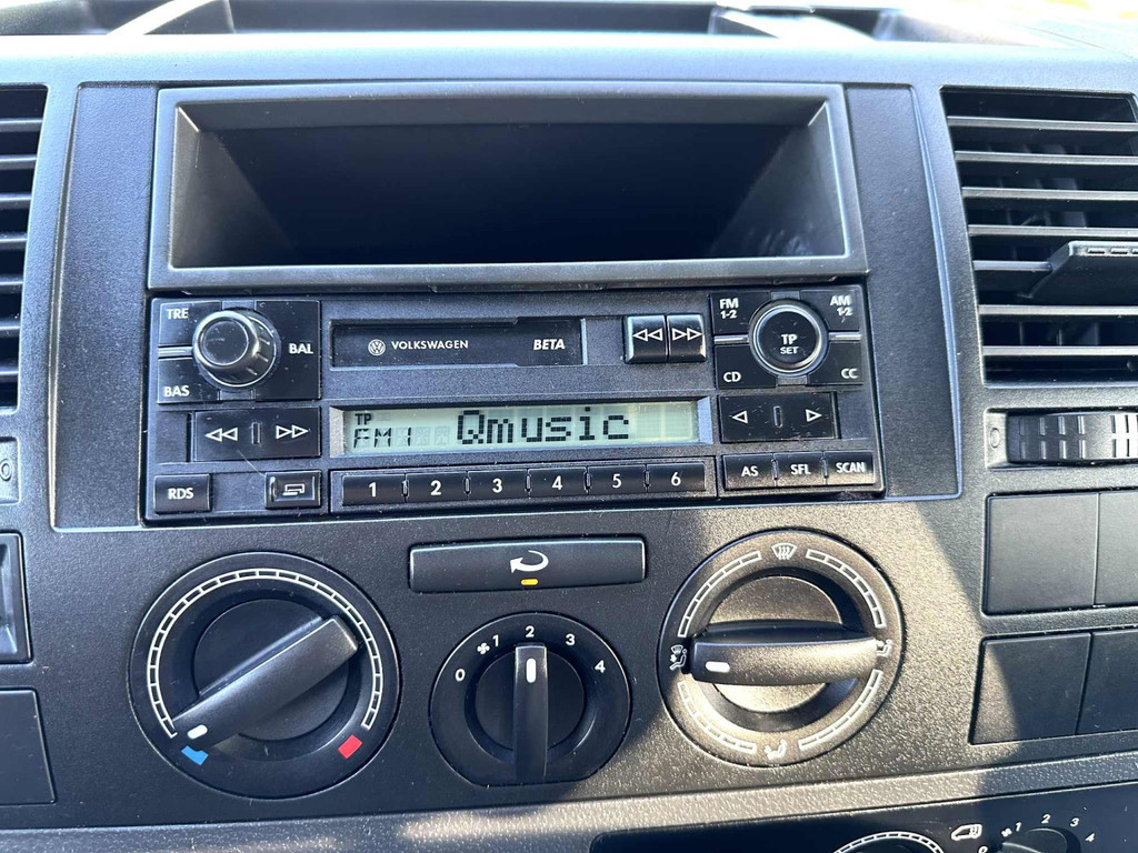 Volkswagen Transporter Kombi 1.9 TDI 300 9 Persoons 3 + 3 + 3 Youngtimer 19