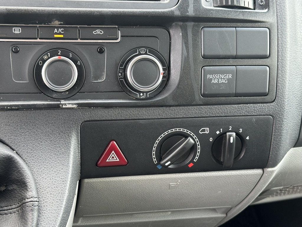 Volkswagen Transporter Kombi 2.0 TDI L1H1 Personenbus Trendline BPM VRIJ! 14