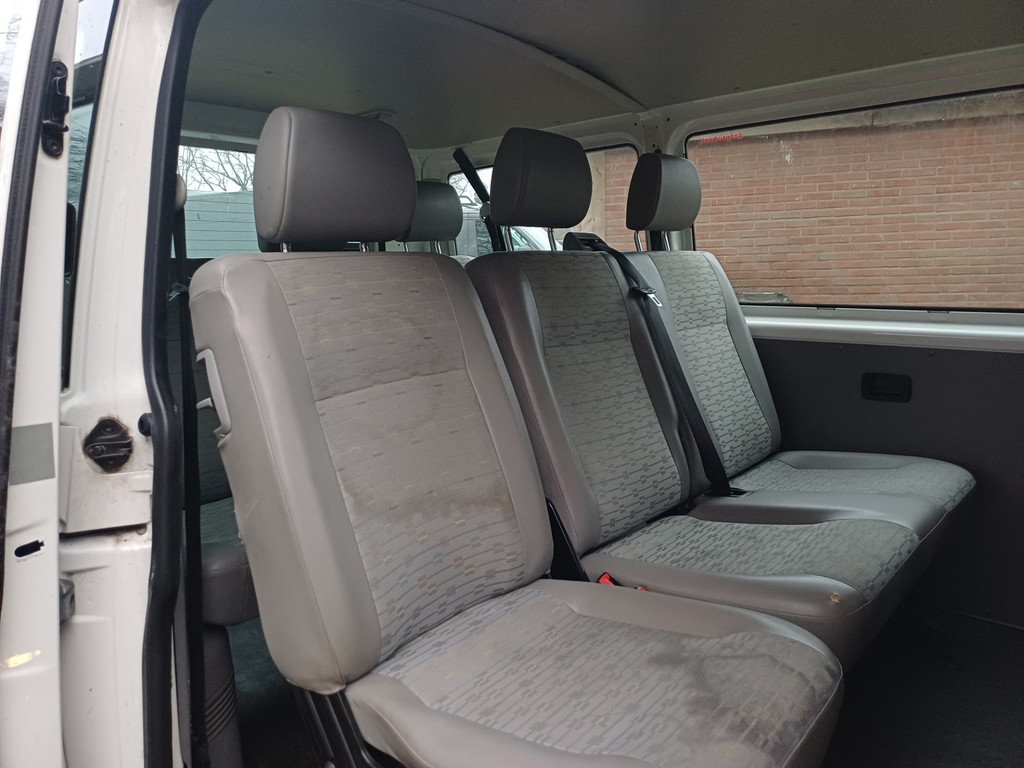Volkswagen Transporter Kombi 2.0 TDI L1H1 Trendline AIRCO/9PERSOONS/TREKHAAK/PRIJS EXBTW 14