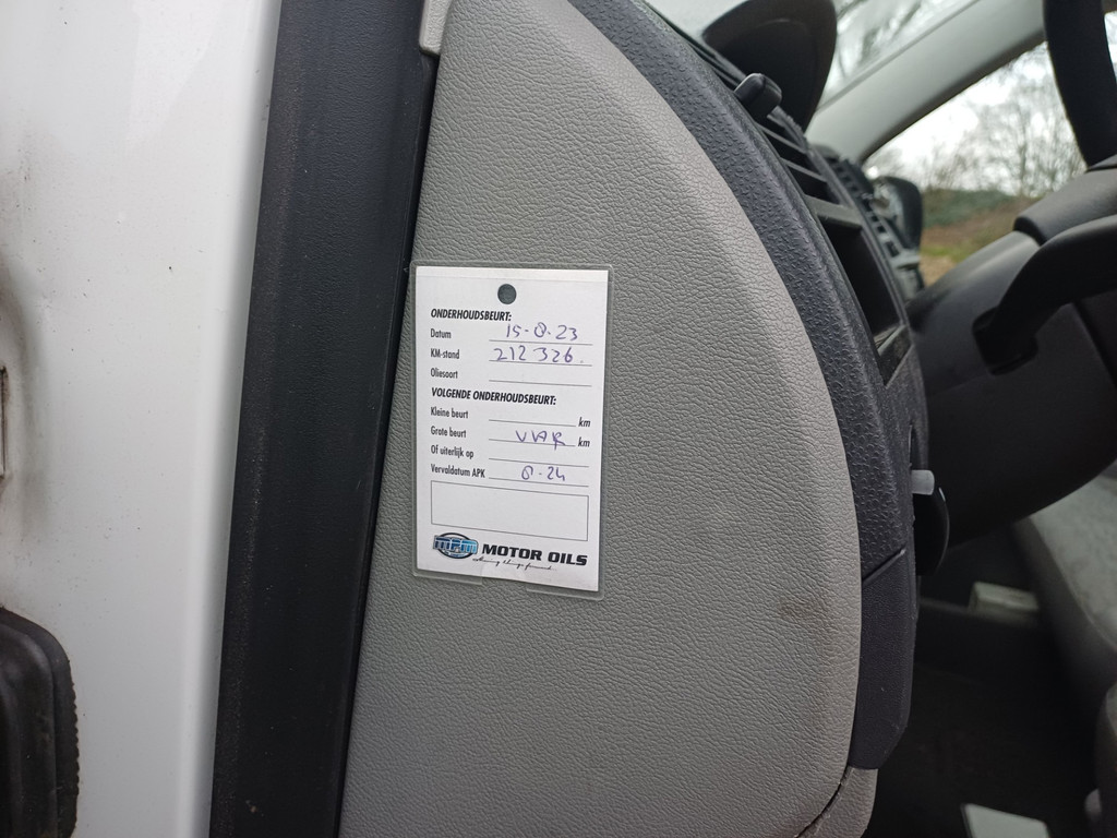 Volkswagen Transporter Kombi 2.0 TDI L1H1 Trendline AIRCO/9PERSOONS/TREKHAAK/PRIJS EXBTW 20