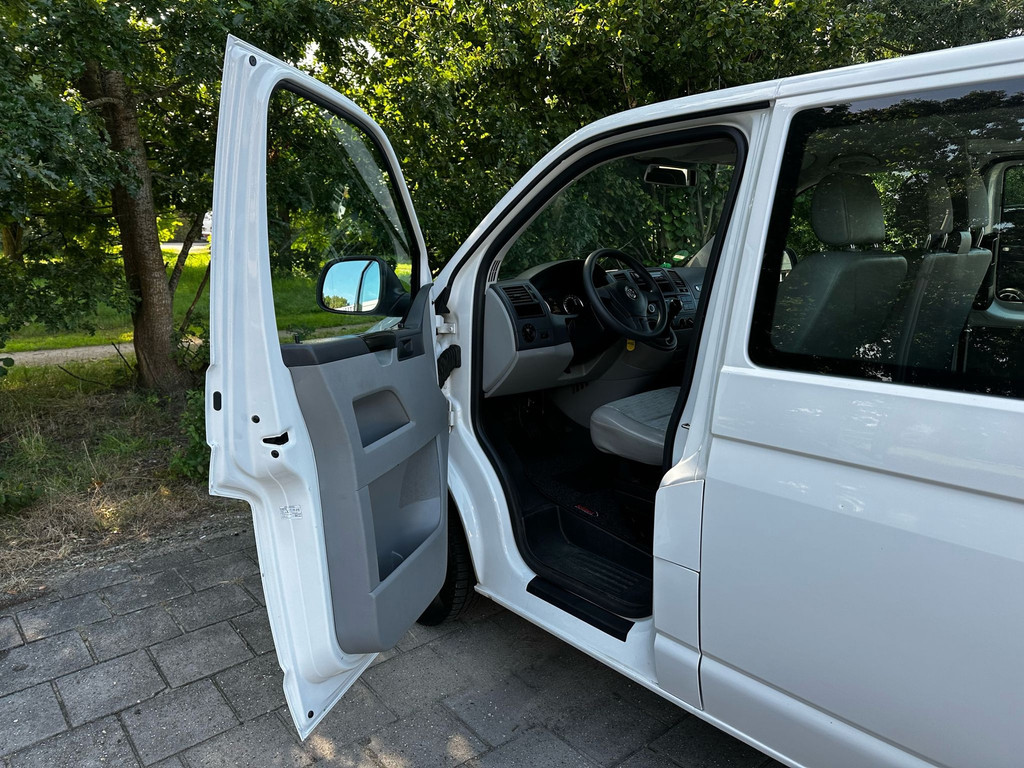 Volkswagen Transporter Kombi 2.0 TDI L1H1 Trendline Baseline|9 persoonsbus|airconditioning, radio|elektrisch pakket 9