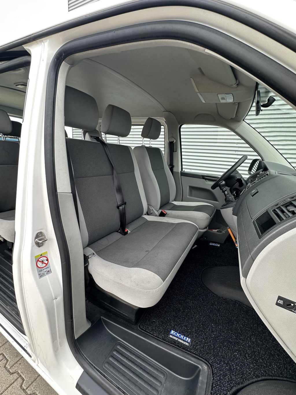 Volkswagen Transporter Kombi 2.0 TDI L1H1 Trendline personenbus BPM VRIJ! 7