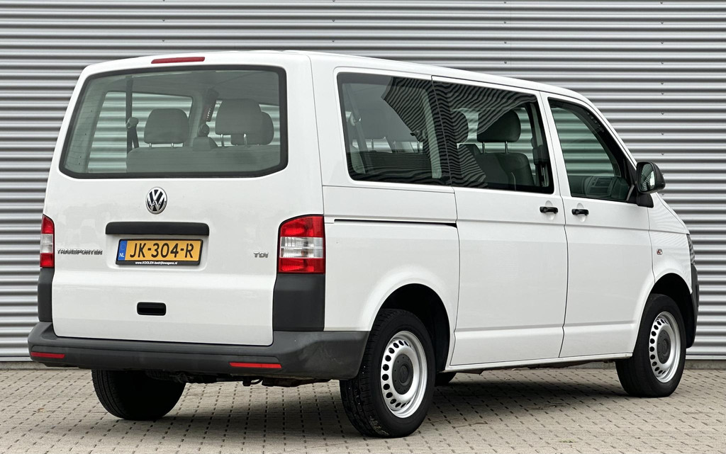 Volkswagen Transporter Kombi 2.0 TDI L1H1 Trendline personenbus BPM VRIJ! 9