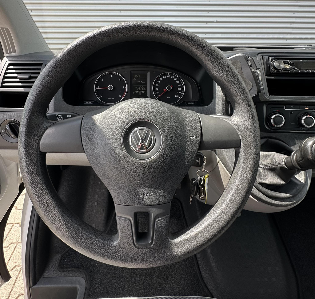Volkswagen Transporter Kombi 2.0 TDI L1 personenbus 13