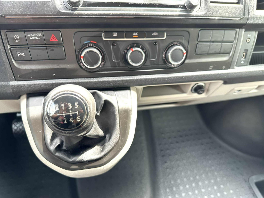 Volkswagen Transporter Kombi 2.0 TDI L2H1 204 PK!!! SUPER CAMPER BASIS!!! MARGE!!! 16