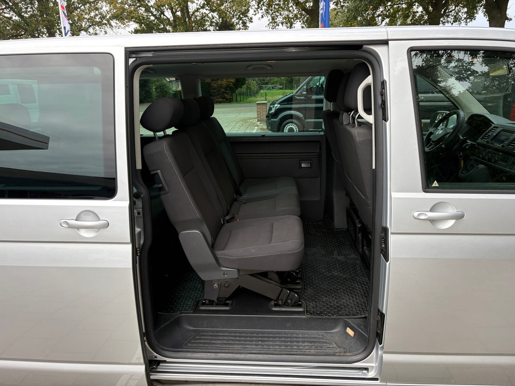 Volkswagen Transporter Kombi Caravelle 2.0 TDI|MARGE|DSG AUTOMAAT|9 zitplaatsen|EURO6|clima|bluetooth|parkeersensoren|stoelverwarw 9