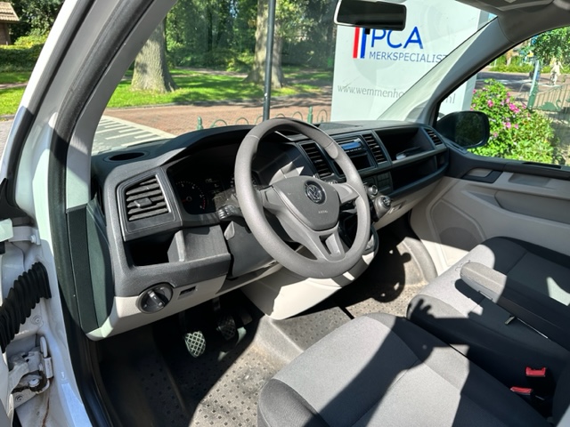 Volkswagen Transporter Kombi 9-Persoons 2.0 TDI L1H1 Trendline Nieuw type/Airco/9-Persoons/CD 13