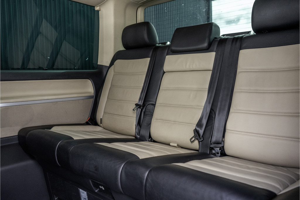 Volkswagen Transporter Multivan T6 2.0 TDI | 204 PK | Highline | 7-Persoons | 4Motion | Adaptive Cruise | Climate | DSG | LED 15