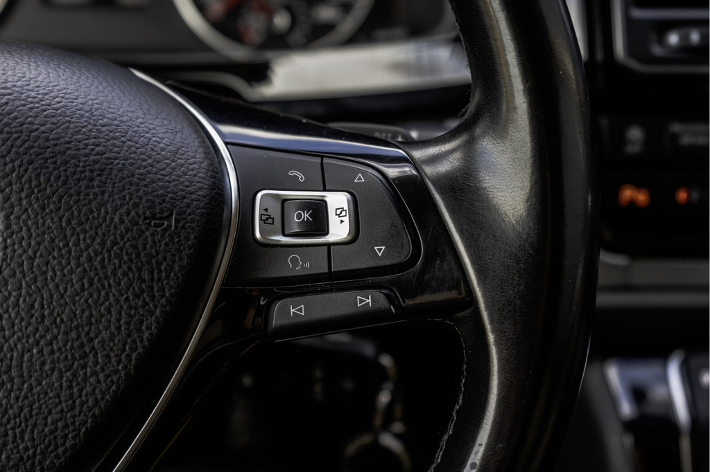 Volkswagen Transporter Multivan T6 2.0 TDI | 204 PK | Highline | 7-Persoons | 4Motion | Adaptive Cruise | Climate | DSG | LED 21