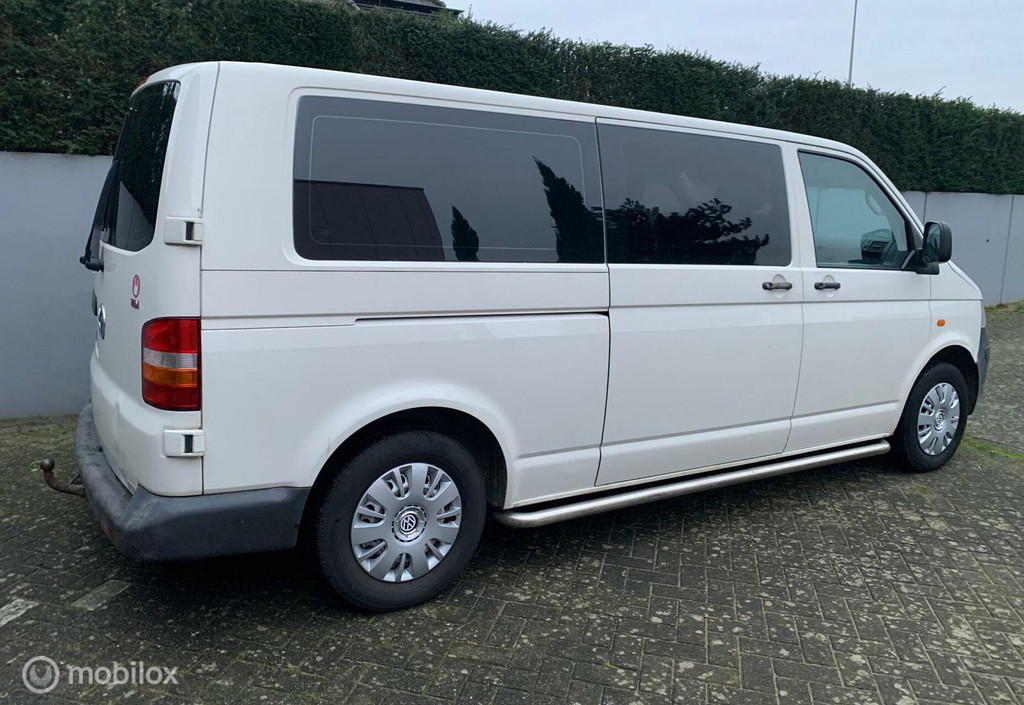 Volkswagen Transporter T5 2.5 TDI Lang Airco 11