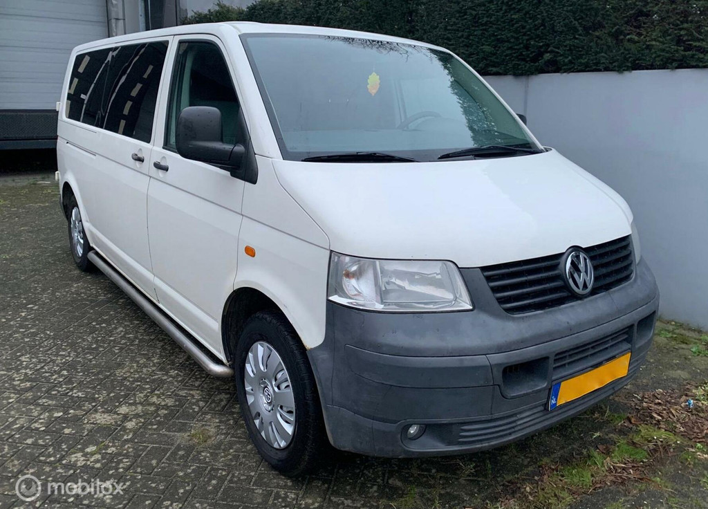 Volkswagen Transporter T5 2.5 TDI Lang Airco 14