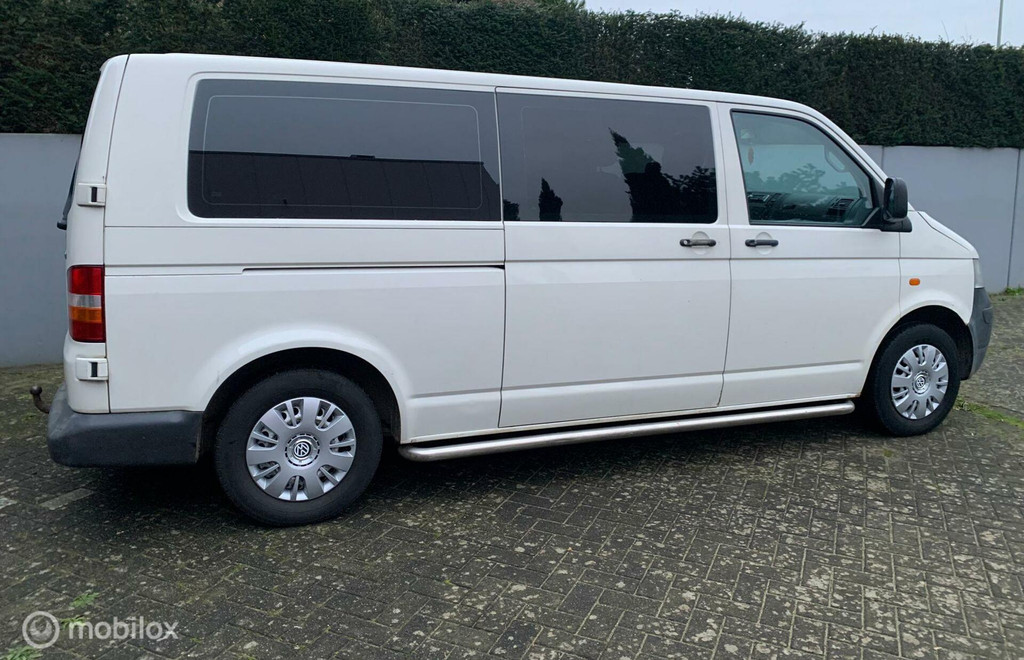 Volkswagen Transporter T5 2.5 TDI Lang Airco 15