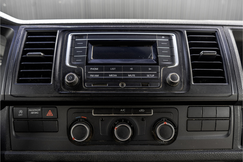 Volkswagen Transporter T5 2.0 TDI | L2H1 | Kipper | 6-Zits | Cruise | Airco | Euro 6 17