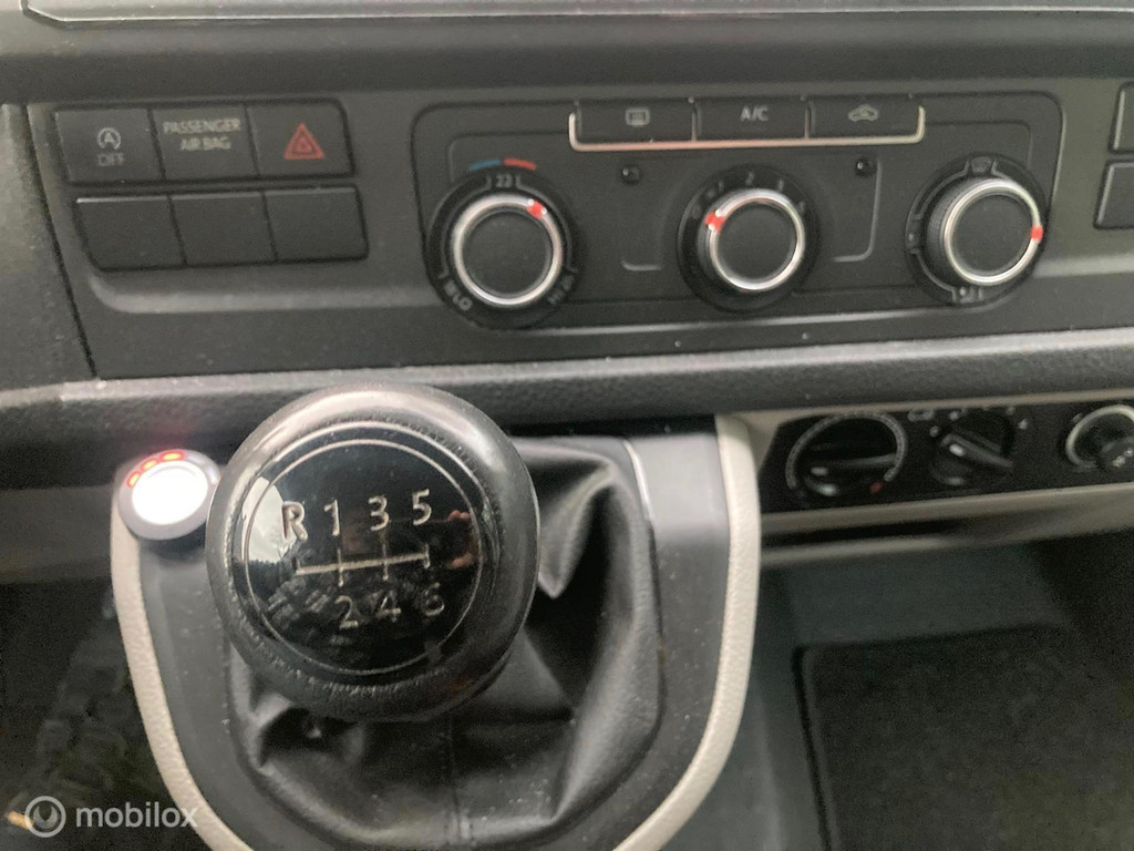 Volkswagen Transporter T6 2.0 TSI L2H2 9 PERS CNG / BENZINE EUR 13950,- +21 BTW/TAX 7