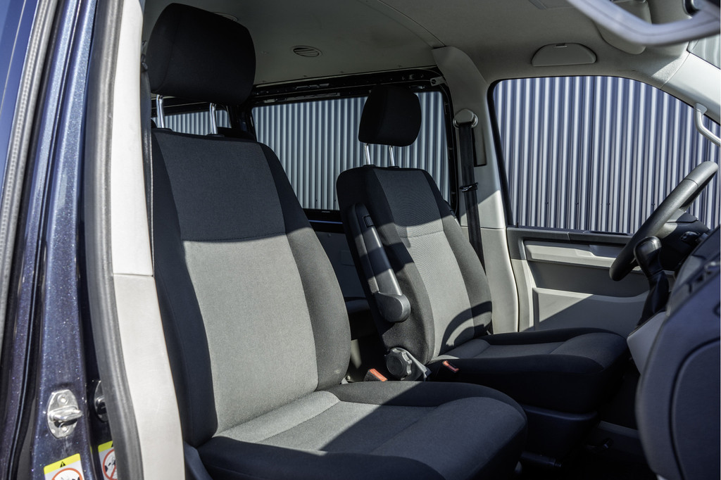 Volkswagen Transporter T6 Kombi **2.0 TDI L2H1 4Motion | 150 PK | Automaat | 9-Persoons | Airco | Euro 6** 15