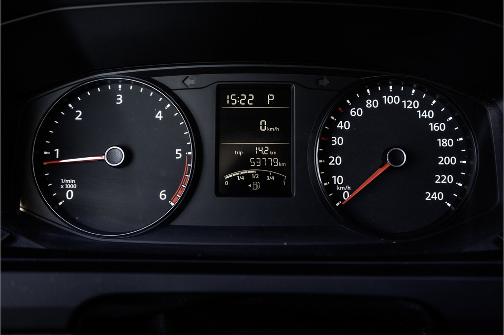 Volkswagen Transporter T6 Kombi **2.0TDI L2H1 4Motion | 150 PK | Automaat | 9-Persoons | Airco | Euro 6 | Excl. BTW** 17