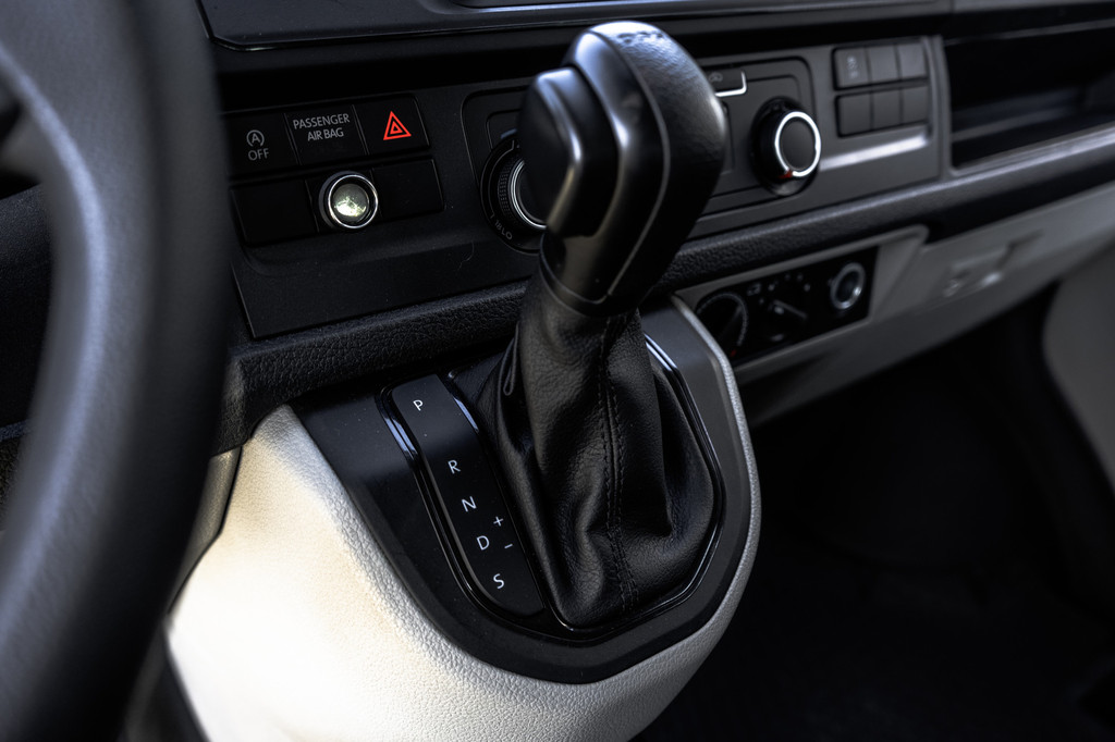 Volkswagen Transporter T6 Kombi **2.0TDI L2H1 4Motion | 150 PK | Automaat | 9-Persoons | Airco | Euro 6 | Excl. BTW** 19