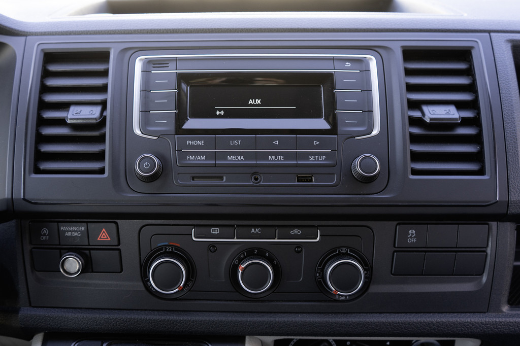 Volkswagen Transporter T6 Kombi **2.0TDI L2H1 4Motion | 150 PK | Automaat | 9-Persoons | Airco | Euro 6 | Excl. BTW** 21