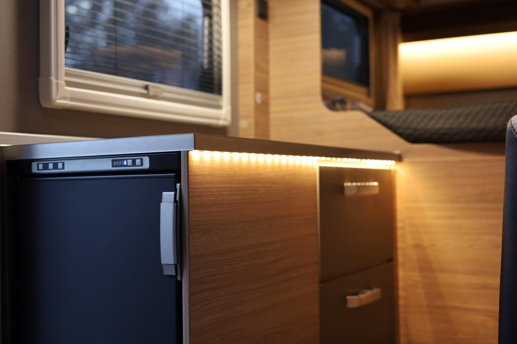 Volkswagen X-CURSION 500 MQ Weinsberg Edition Aut. 4-Pers. | 2X Airco | Zonnepaneel | LED | Camera | Schotel | LMV 10