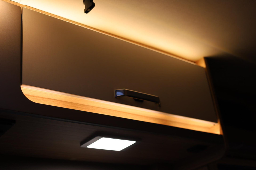 Volkswagen X-CURSION 500 MQ Weinsberg Edition Aut. 4-Pers. | 2X Airco | Zonnepaneel | LED | Camera | Schotel | LMV 17