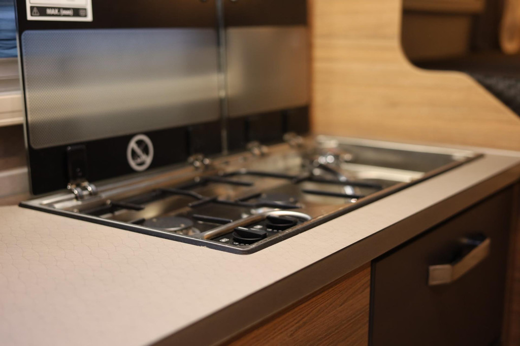 Volkswagen X-CURSION 500 MQ Weinsberg Edition Aut. 4-Pers. | 2X Airco | Zonnepaneel | LED | Camera | Schotel | LMV 9